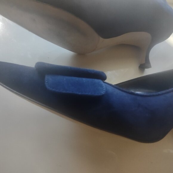 Manolo Blahnik Maysale Suede Buckle Heels Navy Blue - Size EU 40 / US 9 - Picture 8 of 12
